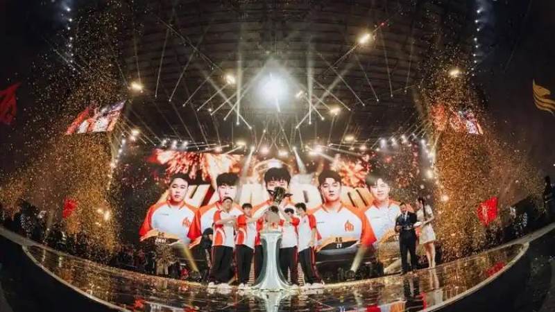 英雄联盟全球总决赛赛程怎么查？从入围赛到决赛的阶段安排与观赛节奏